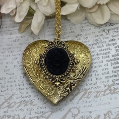 Gold Heart Locket GothIc Anniversary Wedding Witch Black Rose Cameo Necklace