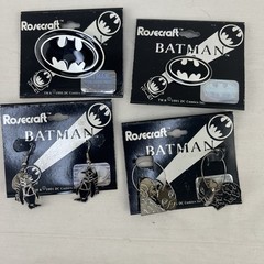 Vtg 1991 Batman Returns 2 Pin & 2 Earrings Cat women retro 90s Y2K DC Comics