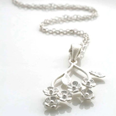 Sterling Silver Flower shape pendant women’s engagement pendant