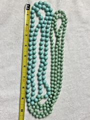Vintage 2 Tone Pastel Blue Green 90″ Bead Necklace n0110