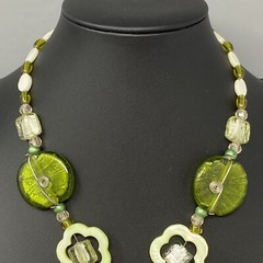 Glass Necklace Green White Beads Wire Wrap Acrylic Flower Y Drop Pendant Boho 18