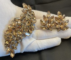 VTG Regency Signed Rhinestone Amber Champagne Brooch & Earring Set Spray