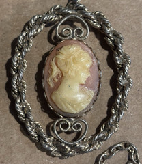 Vintage Cameo Pendant Necklace Ornate Gold Tone Frame Lady Portrait