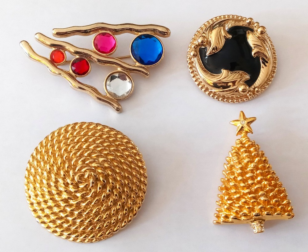 Vintage Brooch Lot of 4 Pins Chunky Gold Tone 1970-80’s