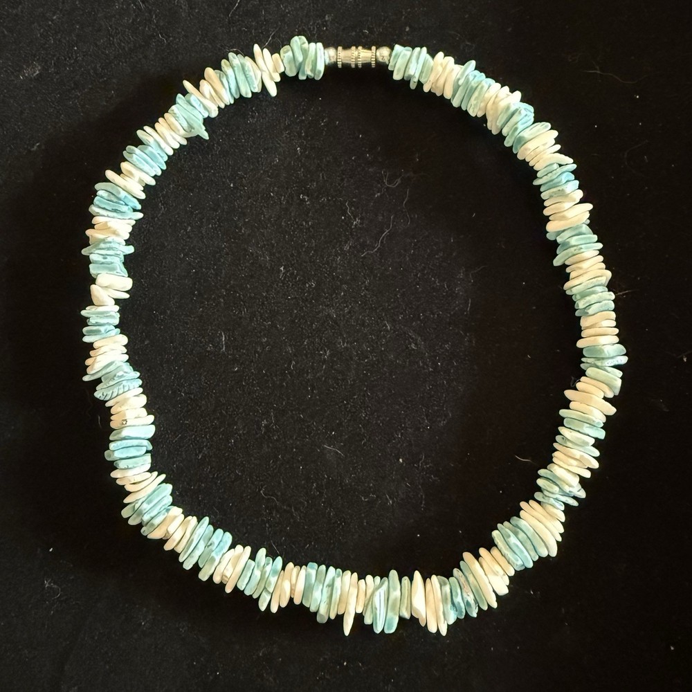 Vintage Flat White Dyed Turquoise Shell Necklace Surfer Beach Retro Boho