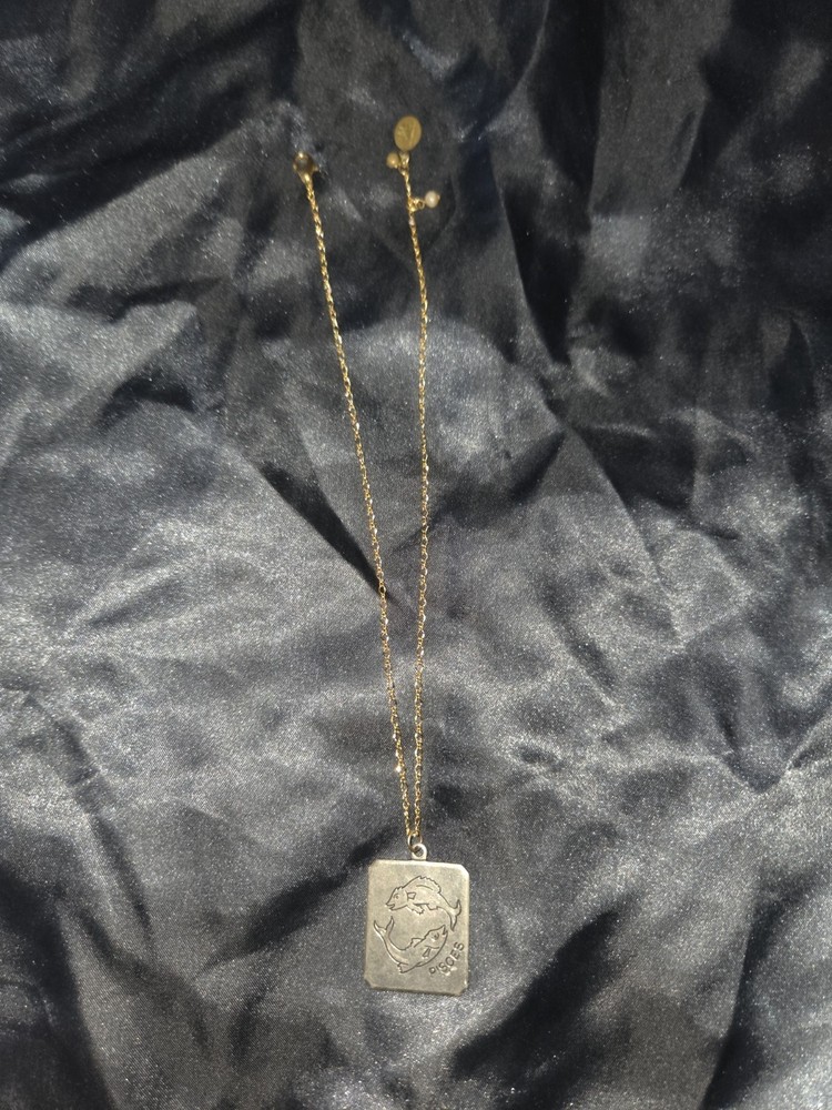 Vintage Maximal Art Goldtone Necklace