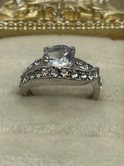 Vintage Style Silver Tone Rhinestone Swirl Ring Size 6.5 Costume Jewelry Elegant