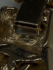 STUNNING VINTAGE ESTATE “S”WAVE LINKS GIVENCHY GOLD Collar Necklace