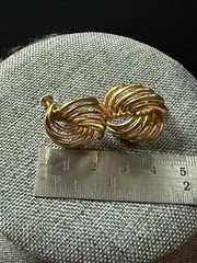 Napier Swirl Screwback Earrings Gold Tone Vintage Retro Career Classic Capsule