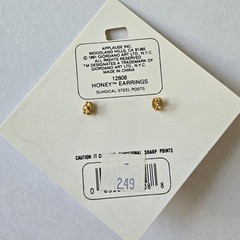 Applause Sad Sam’s Honey Gold Tone Post Earrings 1991 1990s NOS Giordano