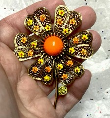 Vtg Signed *ART Arthur Pepper Orange-Yellow Enamel Flower Brooch W/Clip Ons Set