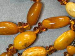 Vintage Baltic Butterscotch Amber Necklace Egg Yolk Honey Oval Beads 32.1g 60cm