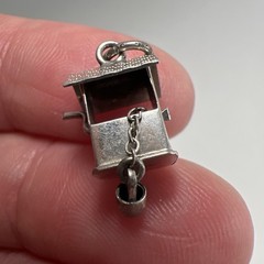 Vintage Sterling Silver 925 Wishing Well Charm Pendant