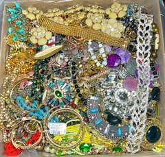 3 Pounds Unsorted Lot Jewelry Old Vintage & Modern Wear Resell & Junk Mixed In