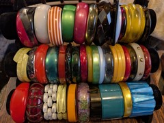 Lot Of 41 Vintage Plastic Bracelets! Lucite, Acrylic, Etc! Wow!