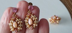 WOW Vintage Faux Pearl Pink Fire Opal Rhineston Brooch Pin & Screwback Earrings
