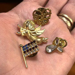 Nice Vintage Jewelry Mix Lot All Wearable Gold Tone Unbranded Monet 35 Pieces