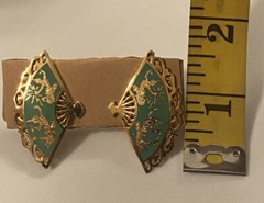 Vtg AMFARCO SIAM Thailand Goddess Gold Tone Green Enamel Fan Screw Back Earrings