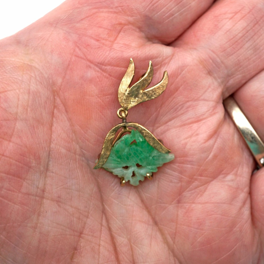 Vintage Green Jadeite Jade Pendant Pierced Floral Design in 14K Gold Setting