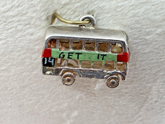 Vintage Get it at HARRODS enamel Doubledecker Bus Sterling Bracelet Charm 2.8g