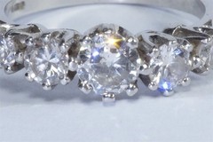 VINTAGE ENGLISH SOLID PLATINUM DIAMOND 5 STONE RING c1980’s – 1.35ct.