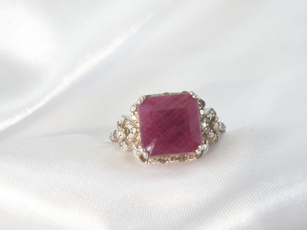 Vintage Sterling Silver 925 Raw Natural Ruby Diamond Ring Size 6