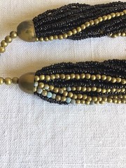 Vintage Womens Black Goldtone Metal Multistrand Beaded Fashion Jewlery Necklace