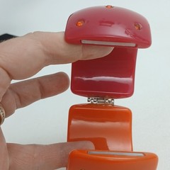 Lot Of 4 VTG Chunky Acrylic/Lucite Bracelets