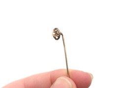 Vintage 14k Solid Gold Pearl Star Setting Circle Stick Pin Hat Pin .9 grams