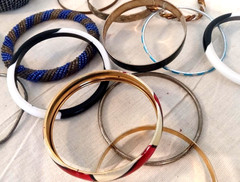 Lot of 21 Bangle Bracelets Mixed Metal Plastic Stackable Fashion Jewelry