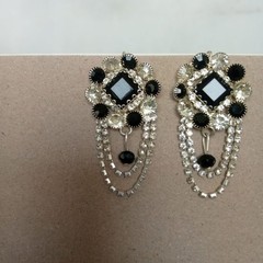 Vintage Style Black Rhinestone Chandelier Dangle Earrings for Women