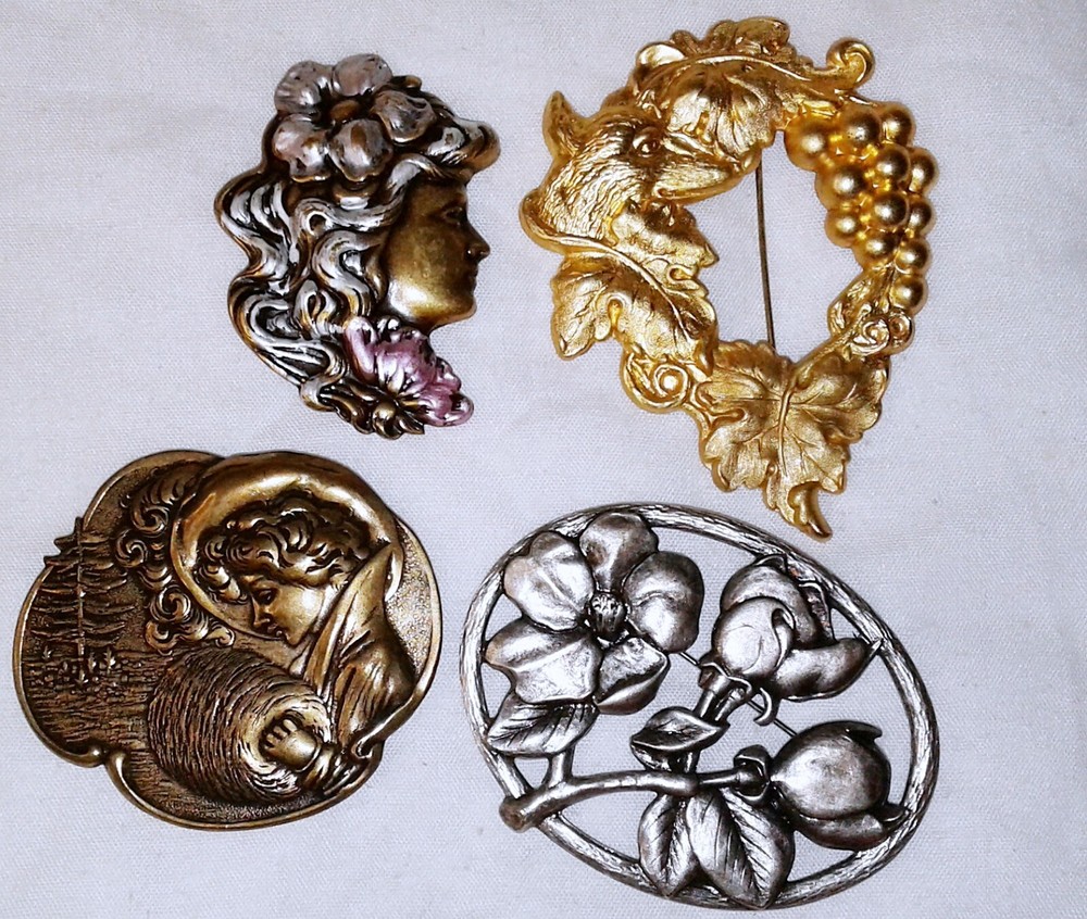 Banana Bob Brooch Lot Vintage Art Nouveau Victorian Design Pins Fox Grapes Woman