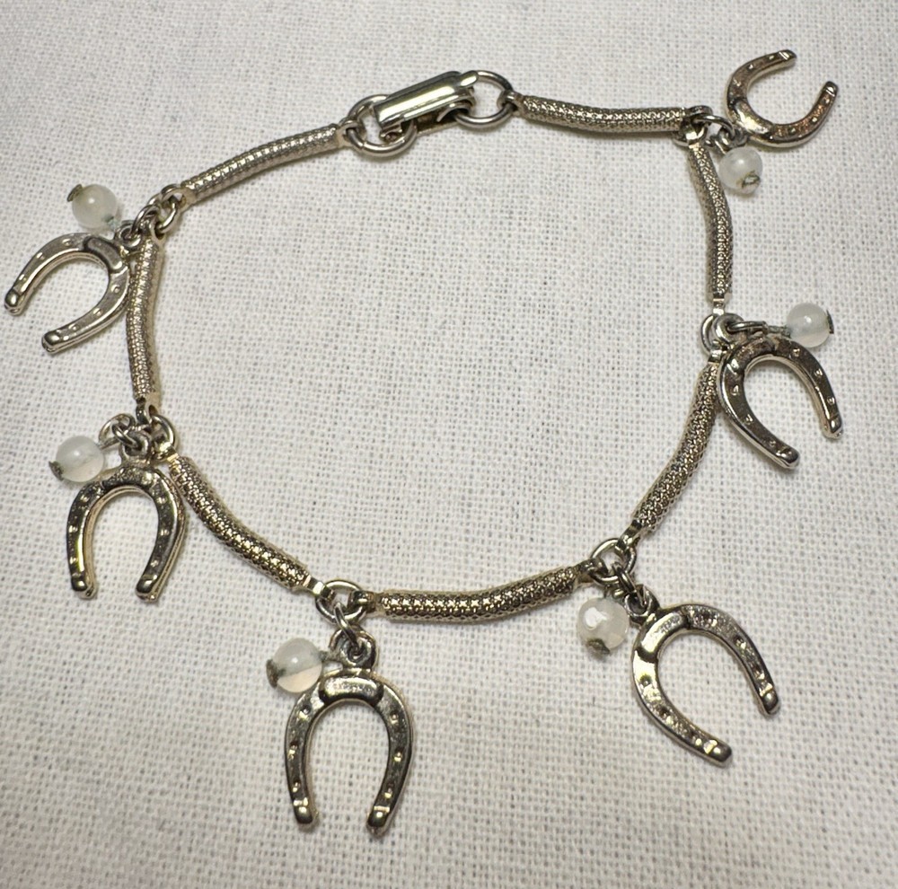 Vintage 1970s-1980s Good Luck Horseshoe Charm Bracelet – Dangle Charms – Unique