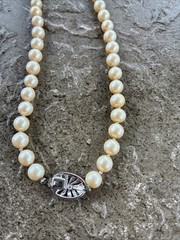 !!! Panetta Stamped Pearl Style Necklace Elegant Statement Piece Vintage