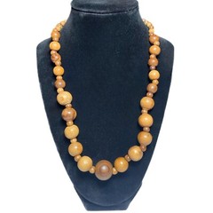 VINTAGE ESTATE Wooden Round Beaded Chunky Brown Wood Tones 20” Barrel Clasp