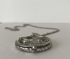 Vintage Silver Tone Seahorse Magnifying Glass Adjustable 16″-17″ Necklace