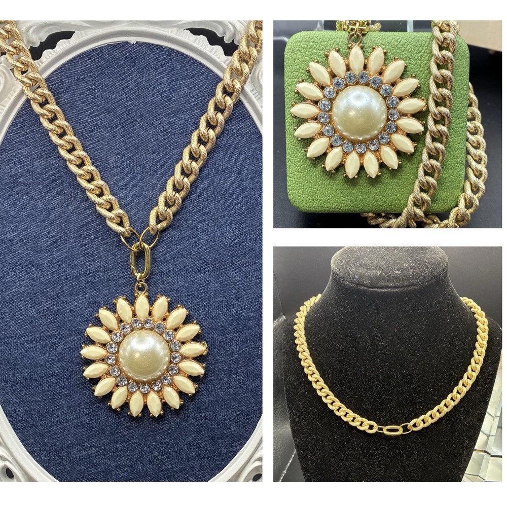 Custom Vintage Chunky Golden Rhinestone Sunflower Pendant Necklace, Easy Switch