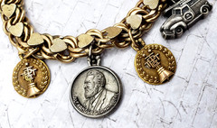 10K & 1/20 12K GF Yellow Gold California PACIFIC BELL TELEPHONE Charm Bracelet