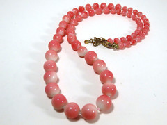 Vintage Graduated Necklace Knotted Pink Stone 26″ Gorgeous C8940