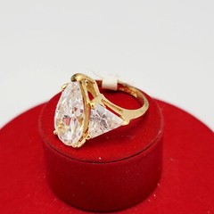 Vtg Sz 7 Ring ESPO Lg Pear Triangle Cubic Zirconia 14KTGE Jewelry Esposito Glam