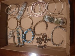 Vintage to Modern Bracelet Lot Wearable Resell Lot of 17 Pieces