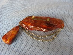 Woman’s Beautiful unusual amber ,Balticsea Pin Brooch, large, handmade, USSR