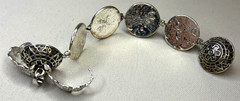 Vtg Accordion Sphere Ball Locket Pendant Holds 4 Photo Numbered 1 2 3 5 Error