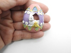 Pink Green Blue Purple White Yellow Resin Easter Bunny Chick Egg Brooch Vintage