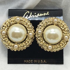 Vintage Adrianne Gold Tone Large Textured Edge Faux Pearl Clip-on Earrings