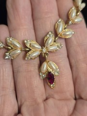 Vintage Pearl & Rhinestone Choker Necklace Red Navette W Flat V Shaped Chain