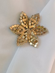 Weiss Green Rhinestone Flower Brooch Pin Vintage