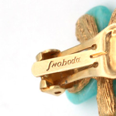Vintage Swoboda Turquoise & Pearl GoldTone Flower Clip On Earrings