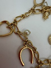 Vintage Bracelet Charm Good Luck Goldtone 6.25 inches