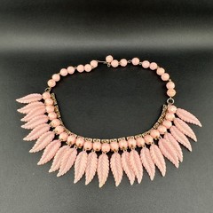 Vintage Pink Leaf Fringe Choker Necklace Carved Acrylic Beaded Chain Cha Cha